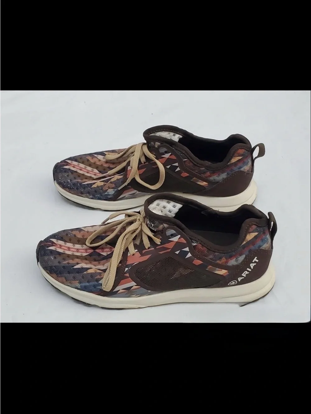 Ariat Neutral Aztec Fuse Lace-Up Tennis Shoes Size 7